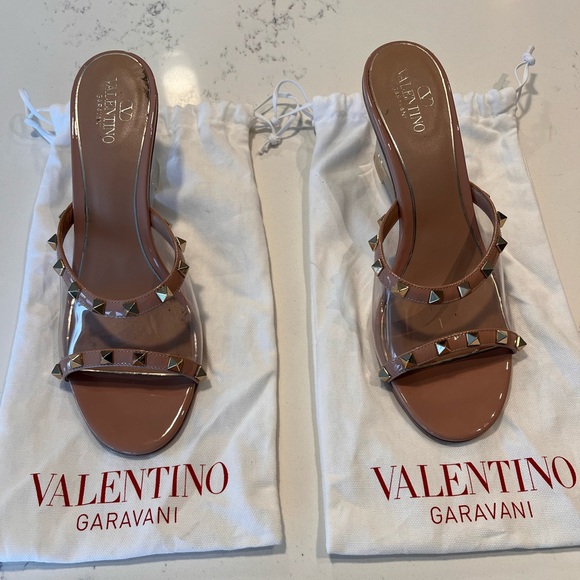 Valentino Rockstud slide sandal in transparent